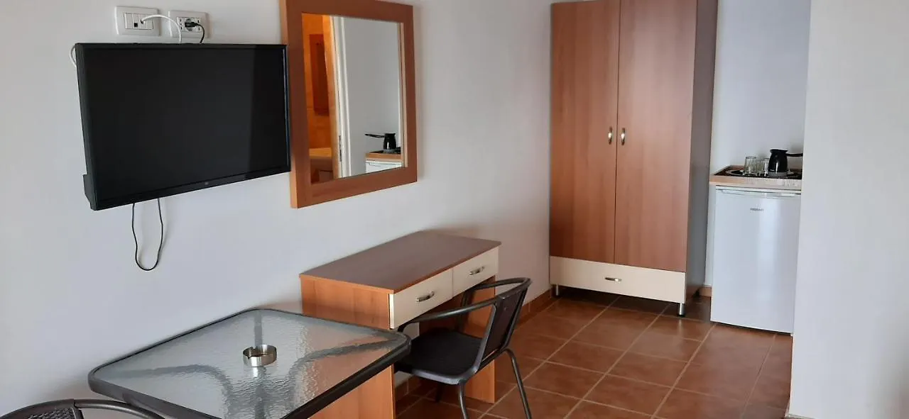 Guesthouse Cathrine Dhërmi 0*,