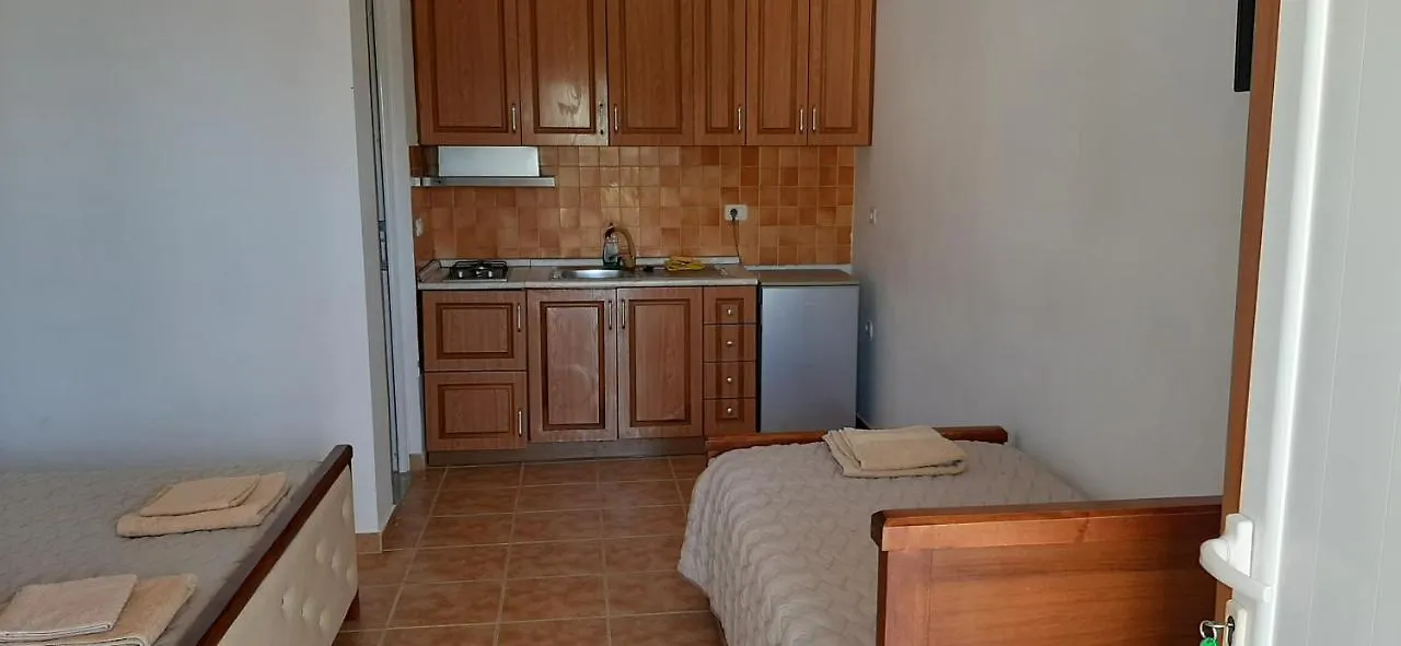 Guesthouse Cathrine Dhërmi Maison d'hôtes