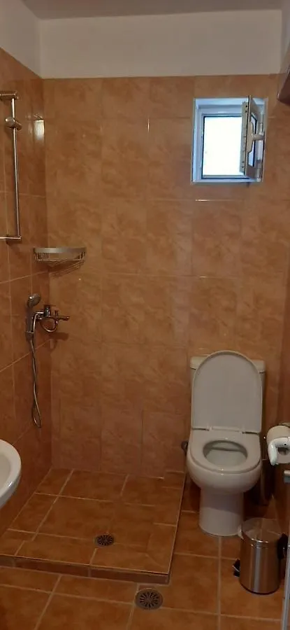 Guesthouse Cathrine Dhërmi Maison d'hôtes