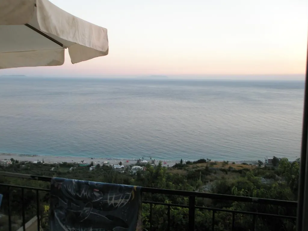 Maison d'hôtes Guesthouse Cathrine Dhërmi
