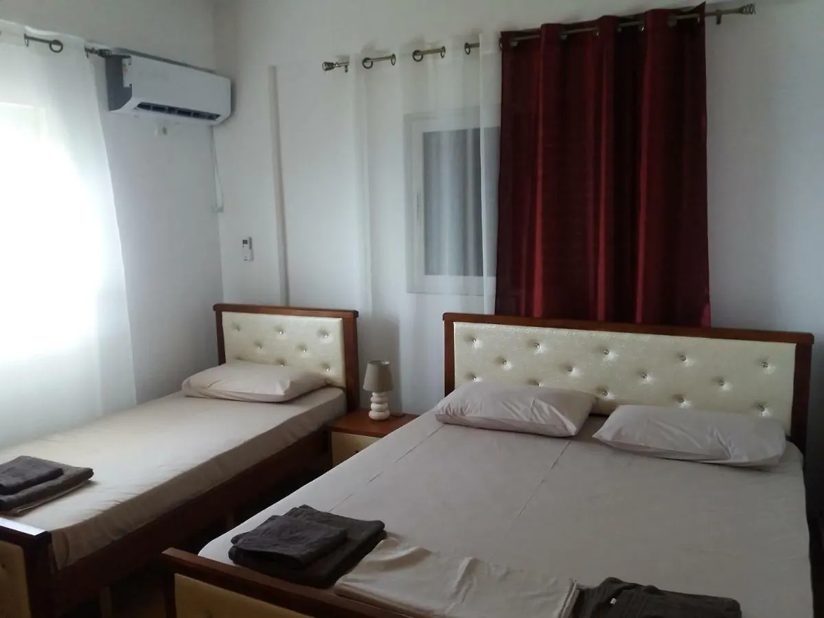 Maison d'hôtes Guesthouse Cathrine Dhërmi