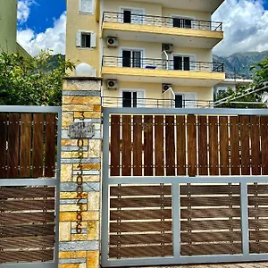 Guest house J&b, Dhermi
